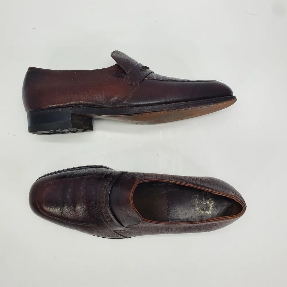The Florsheim Shoe Men's 9.5 D Penny Loafers Distressed Leather Slip On Vintage